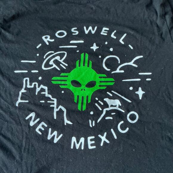 Hangar 209 Short Sleeve Black T-Shirt Rosewell New Mexico Size Large - Picture 6 of 7